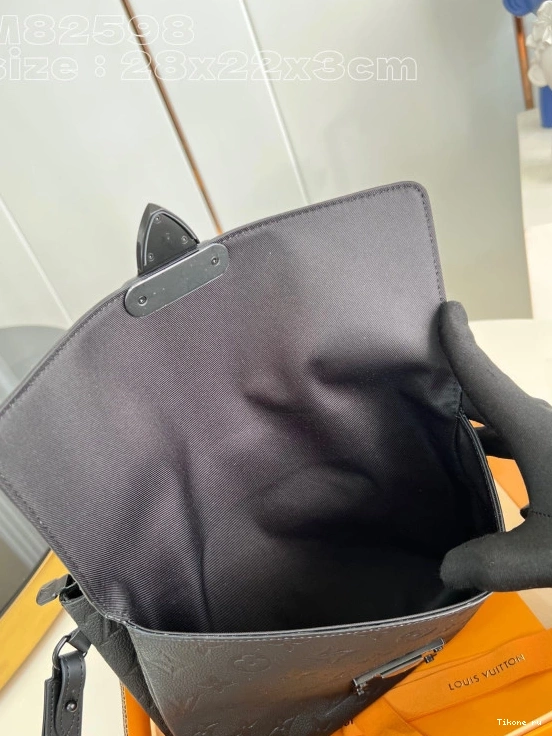 Cheap S-LOCK LOUIS VUITTON POCHETTE 0819